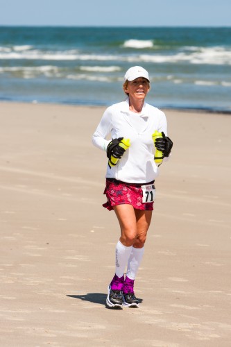 Jodi Weiss on East Beach. Photo by Robert Lee II of Beamcatchers.com